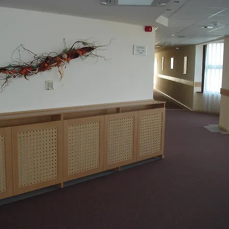 Hostel Eszterhazy Karoly Egyetem *