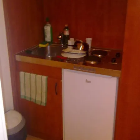 Eszterhazy Karoly Egyetem Hostel Eger